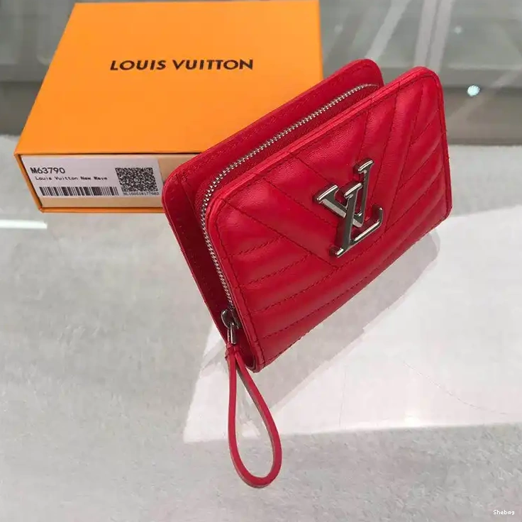 1906BL0096 Bags LV 0607